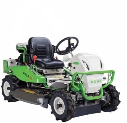 Etesia Attila AK98 Aufsitzgestrüppmäher, 98 cm Schnittbreite, Kawasaki FS651V Motor, Differentialsperre