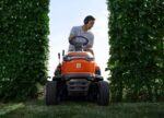 Husqvarna TS 112 Rasentraktor 97 cm Schnittbreite Hydrostat 413 cm³ 16,2 PS Benzin Aufsitzmäher – Bild 12