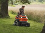 Husqvarna TS 215T Rasentraktor, 95 cm Schnittbreite, 20,4 PS Benzinmotor, Hydrostat, Seitenauswurf – Bild 13