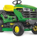 John Deere Rasentraktor X117R, 92 cm Schnittbreite, 17,5 PS, Hydrostat, 300 L Fangkorb